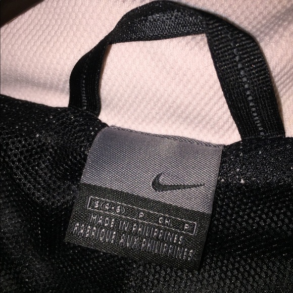 nike jacket - Picture 3 of 3